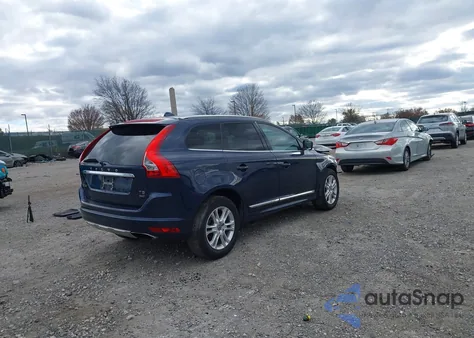 2015 Volvo Xc60 T5 Platinum z USA, uszkodzony, nr VIN YV4612RM7F2730992